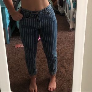 American Eagle Mom Jeans